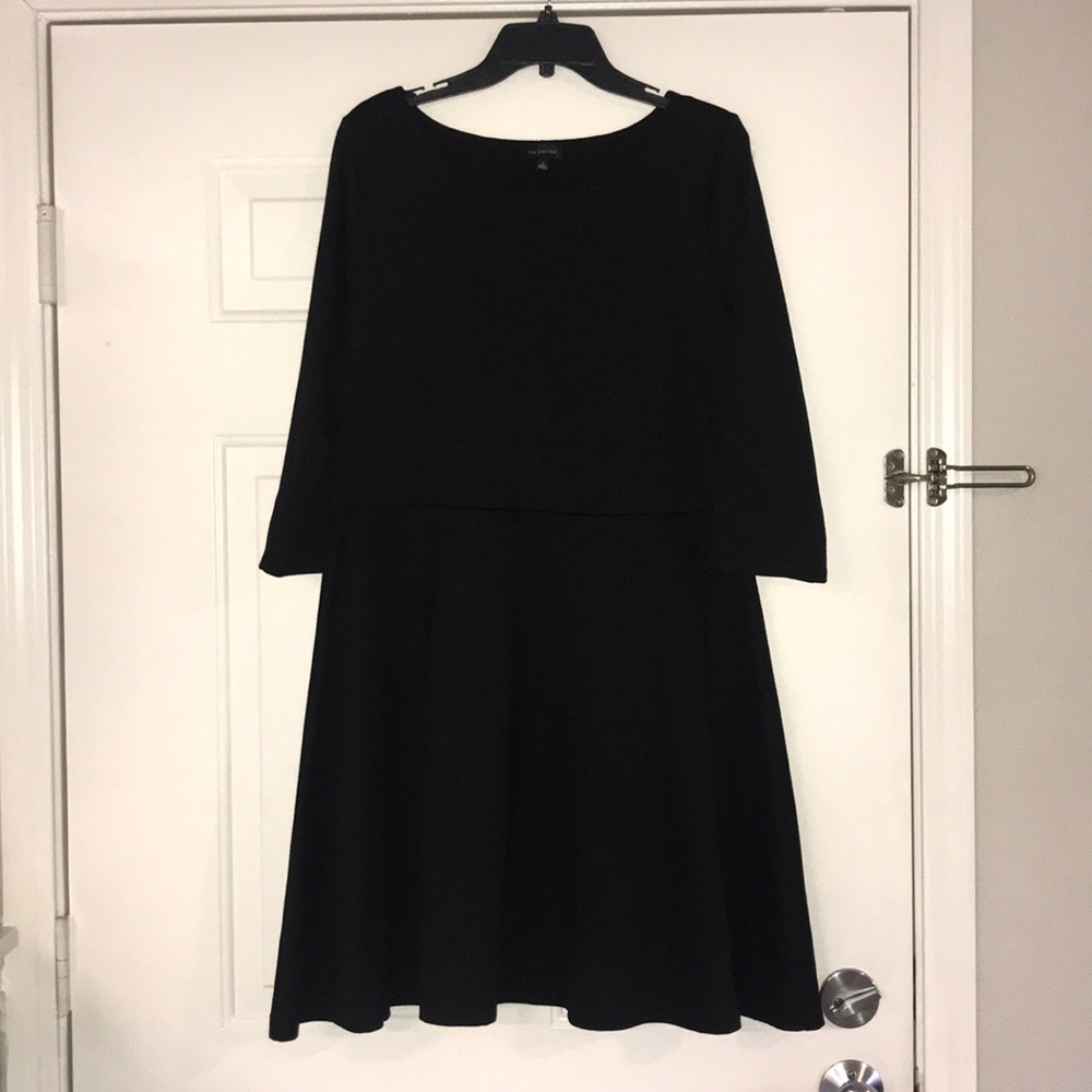 The Limited 3/4 sleeve black knit dress